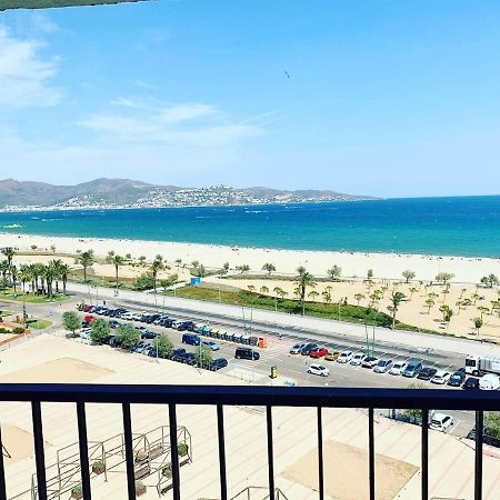 Cozy Beach-Front Studio With Amazing Sea View 엠푸리아브라바 외부 사진