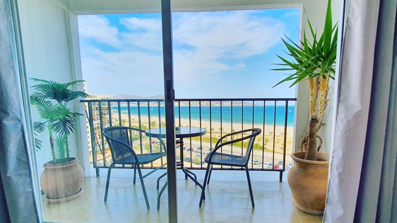 Cozy Beach-Front Studio With Amazing Sea View 엠푸리아브라바 외부 사진